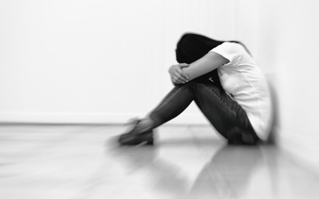 Understanding the Difference Between Complicated Grief and Depression